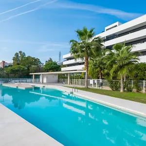 https://estepona-wellingtonia.1costadelsol.com